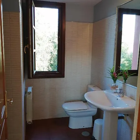 La Casa Roja Asturias Holiday home