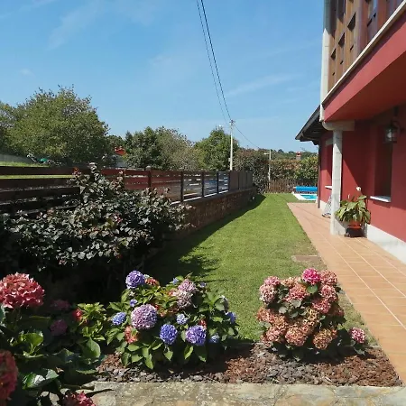 La Casa Roja Asturias Holiday home