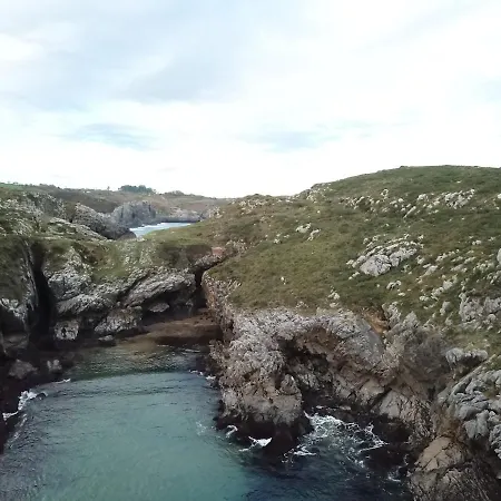 La Casa Roja Asturias Holiday home *