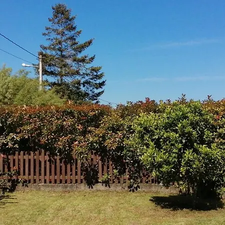 La Casa Roja Asturias Holiday home Hontoria