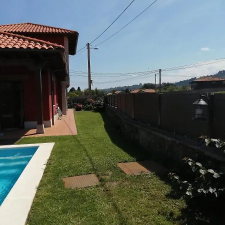 La Casa Roja Asturias Hontoria