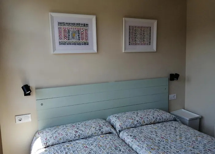 La Casa Roja Asturias Hébergement de vacances Hontoria