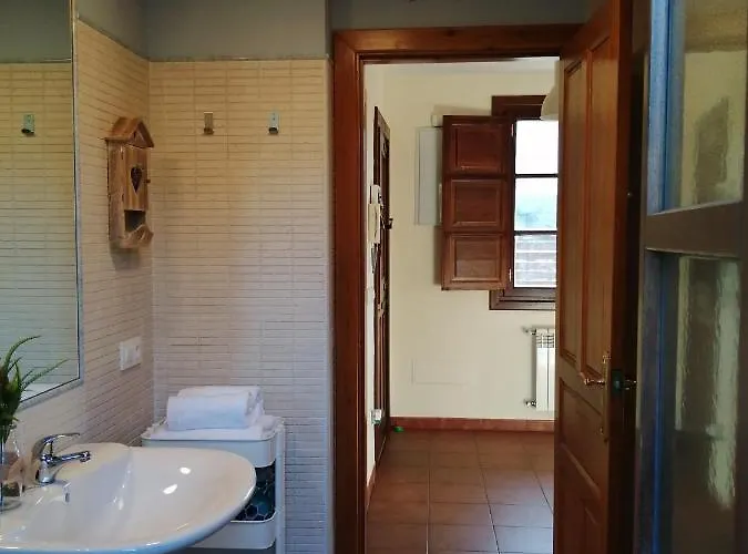 La Casa Roja Asturias Hébergement de vacances *